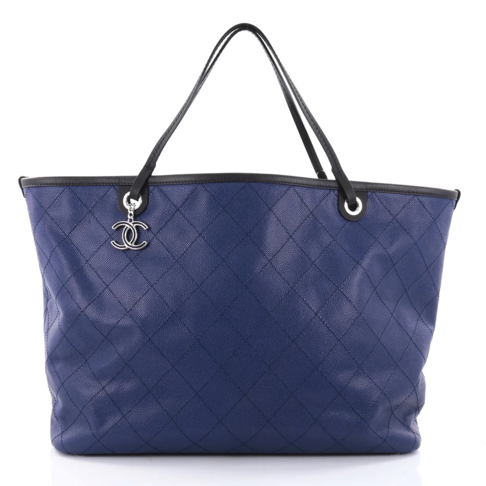 NEW Chanel LARGE TOTE BAG